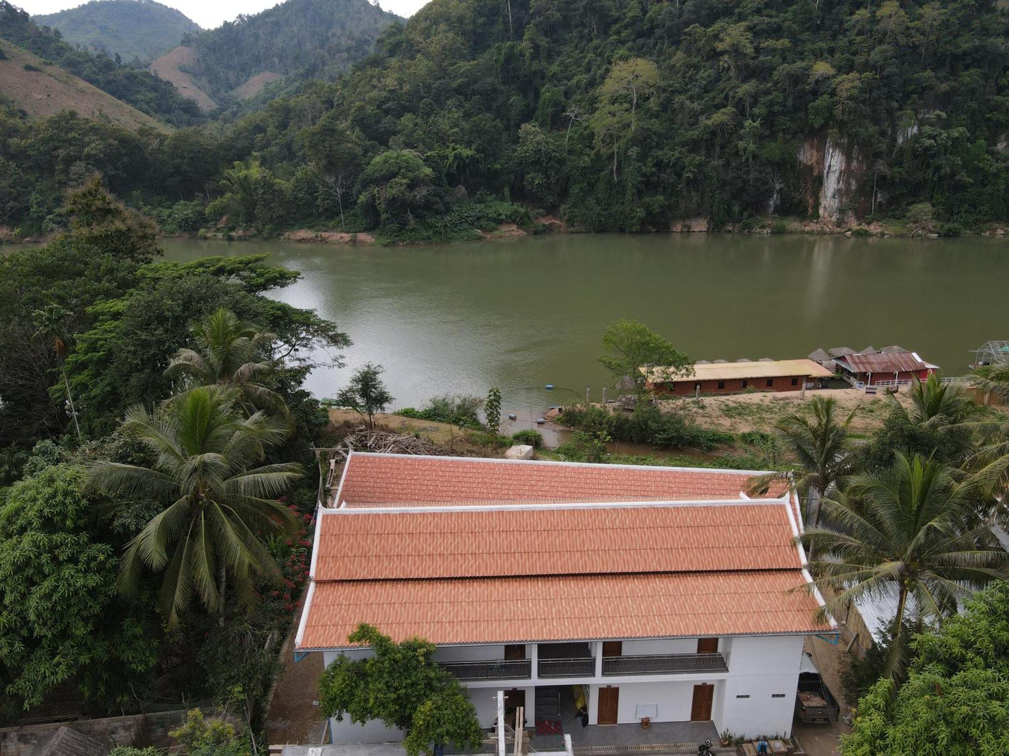 Hotel Amanda Nongkhiaw Esterno foto