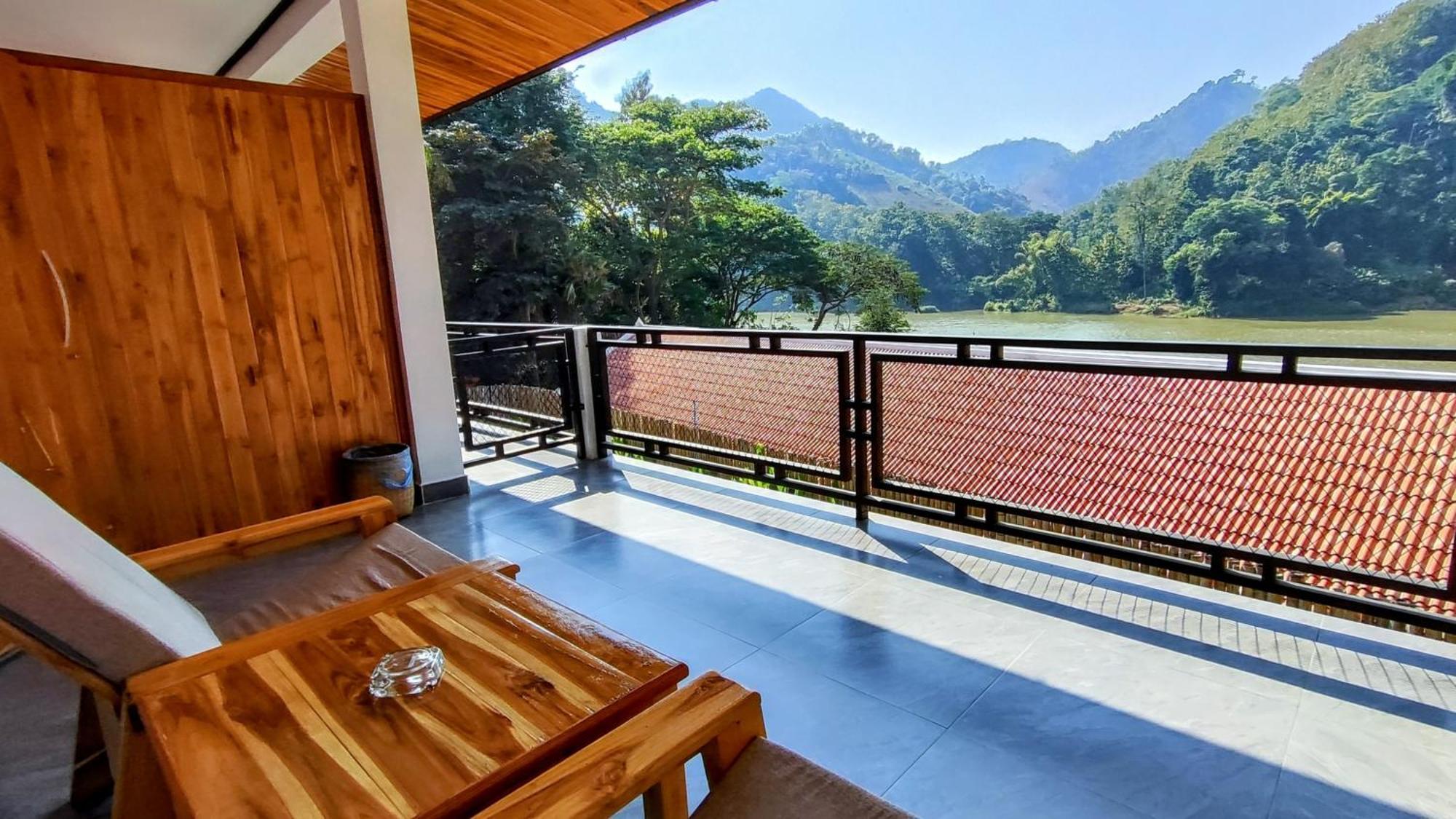 Hotel Amanda Nongkhiaw Esterno foto