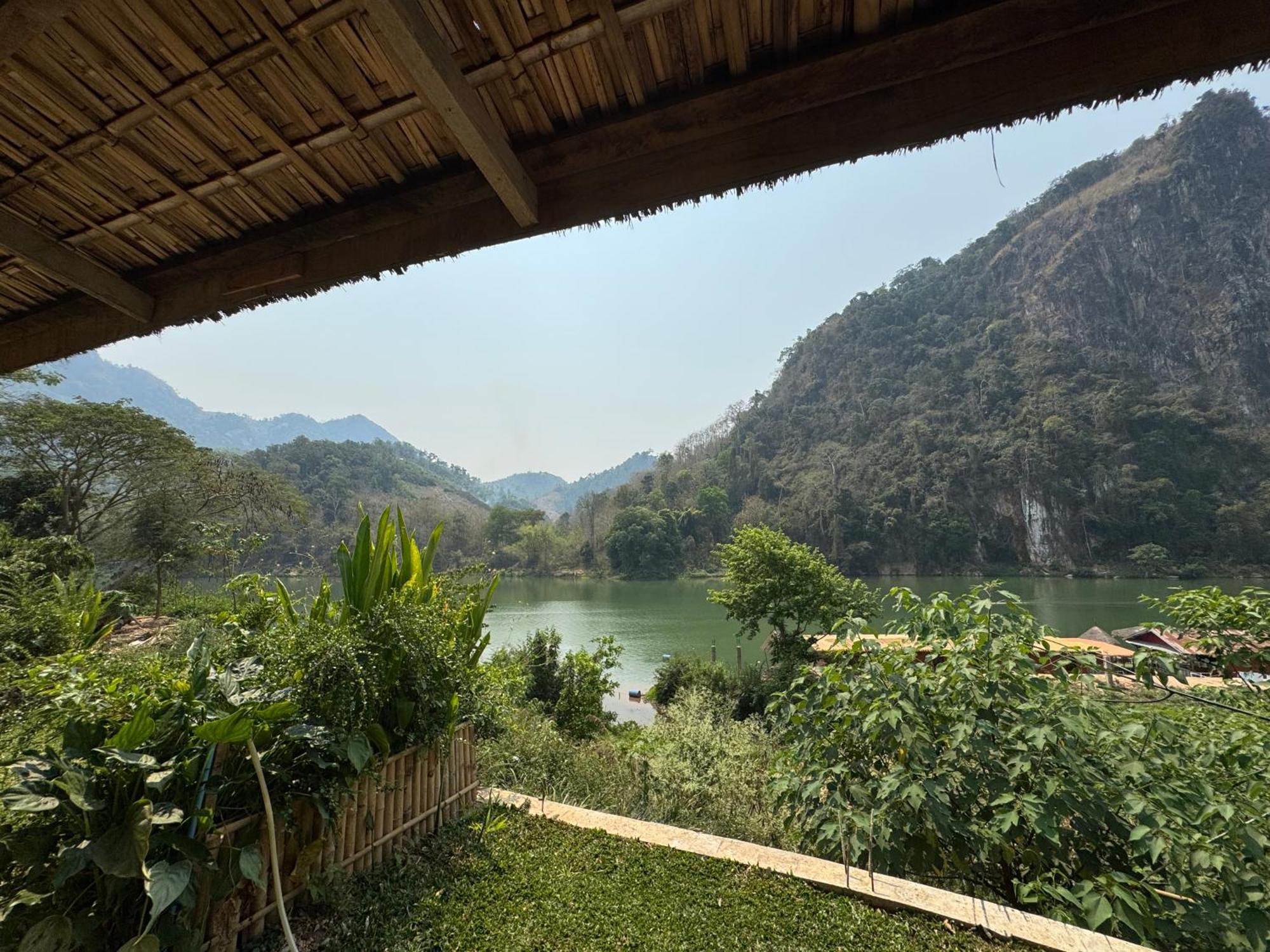Hotel Amanda Nongkhiaw Esterno foto